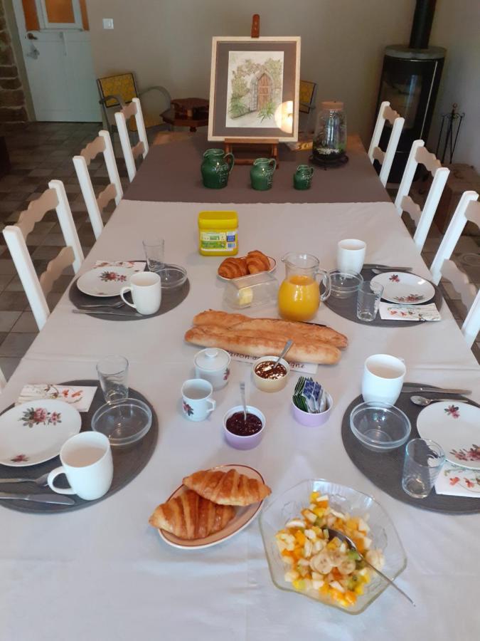 Hotel Les Trois Charmes Chaucenne Zewnętrze zdjęcie